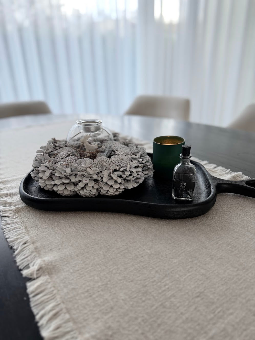 Valge käbipärg (Ø24 cm)