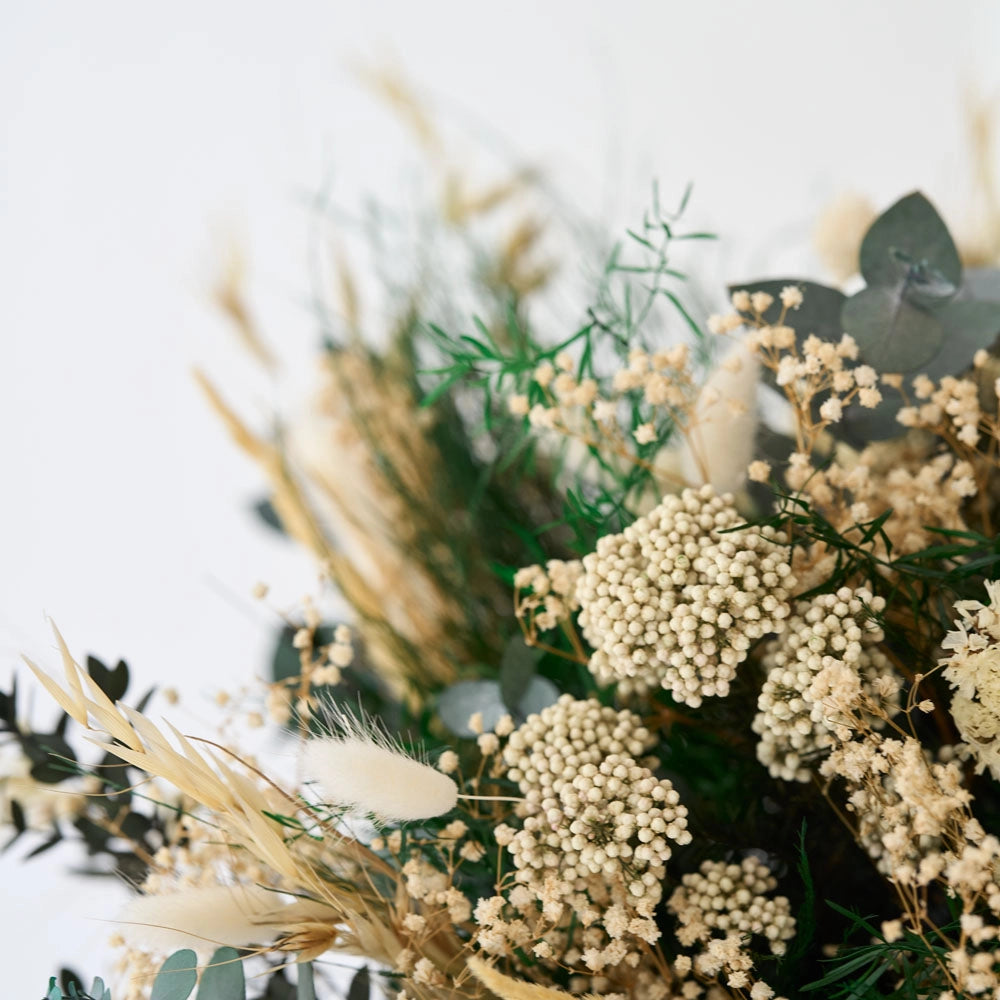 Silva – igikestev kimp mahedate kreemjate ja roheliste toonidega